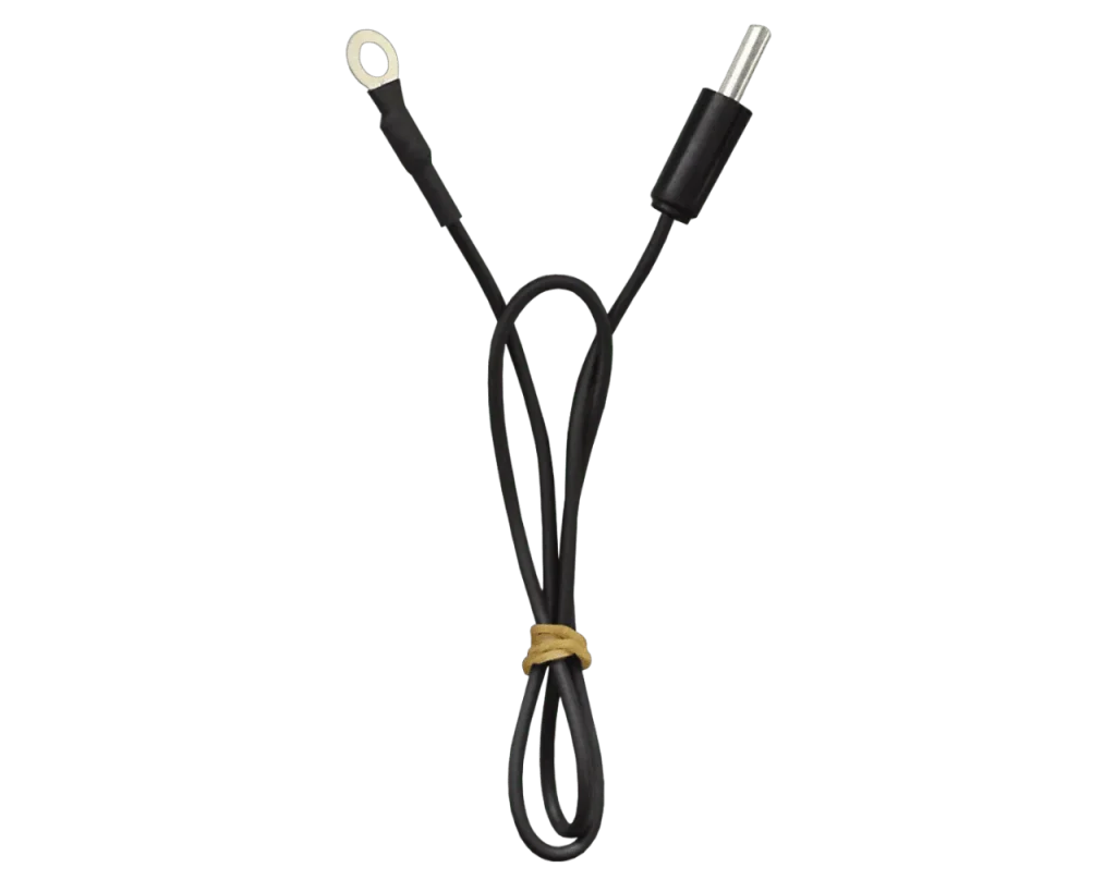 Salida de tierra con clavija para pastor electrico
